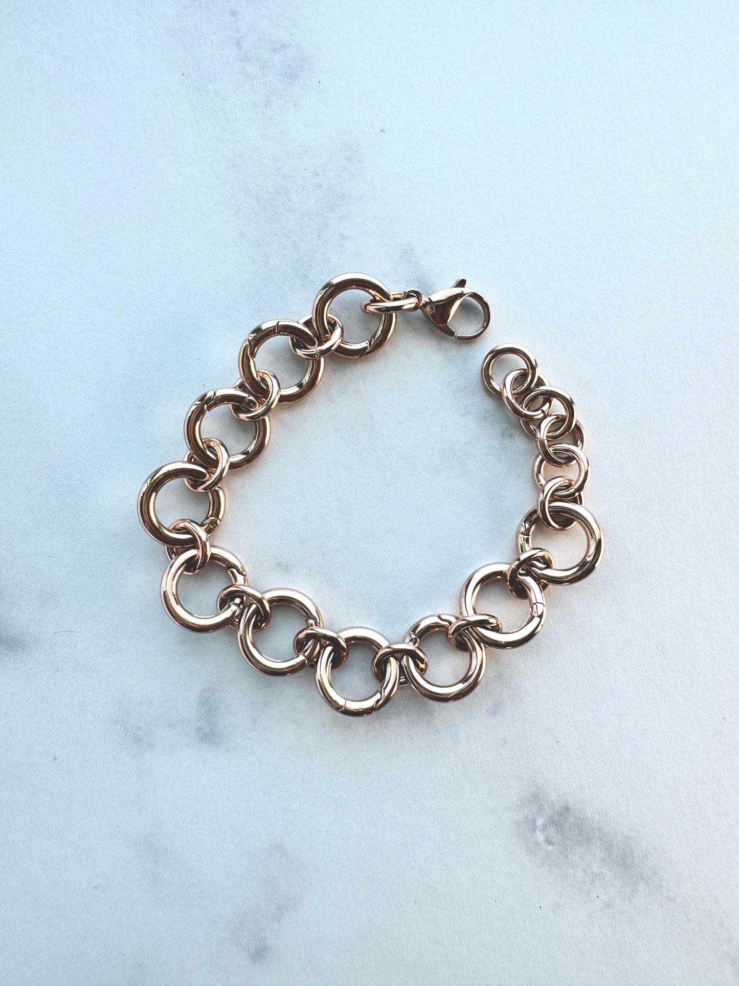 Circle Link Charm Bracelet